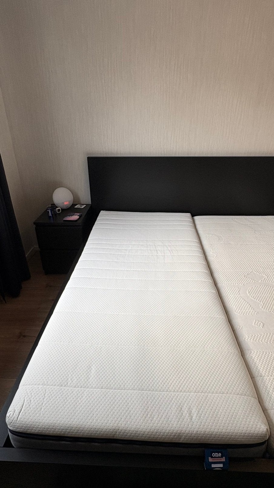 1x Auping matras (Type: One), medium hardheid, 90x200 cm, Ophalen, 90 cm, Eenpersoons, Zo goed als nieuw