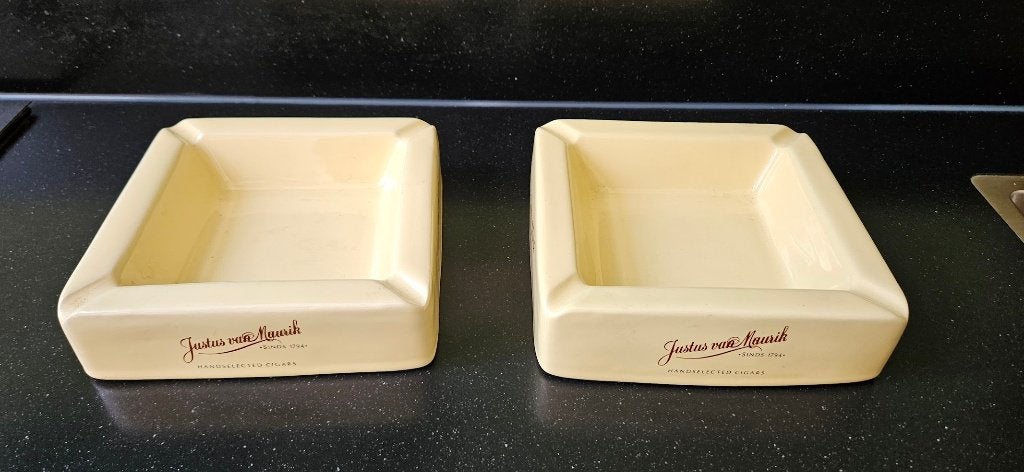 Grote zware Justus van Maurik asbak uit café mancave vintage, Ophalen of Verzenden, Zo goed als nieuw, Asbak