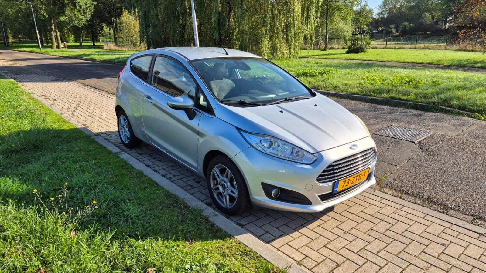 Ford Fiesta / goed onderhouden / APK tm feb 2027, Auto's, Voorwielaandrijving, 40 €/maand, 100 pk, 23 km/l