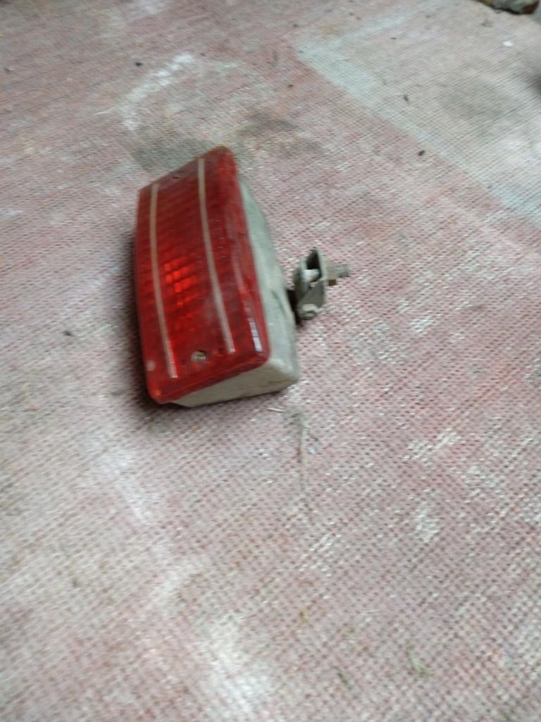 Oude type mistlamp - Klassieke auto onderdelen, Ophalen of Verzenden