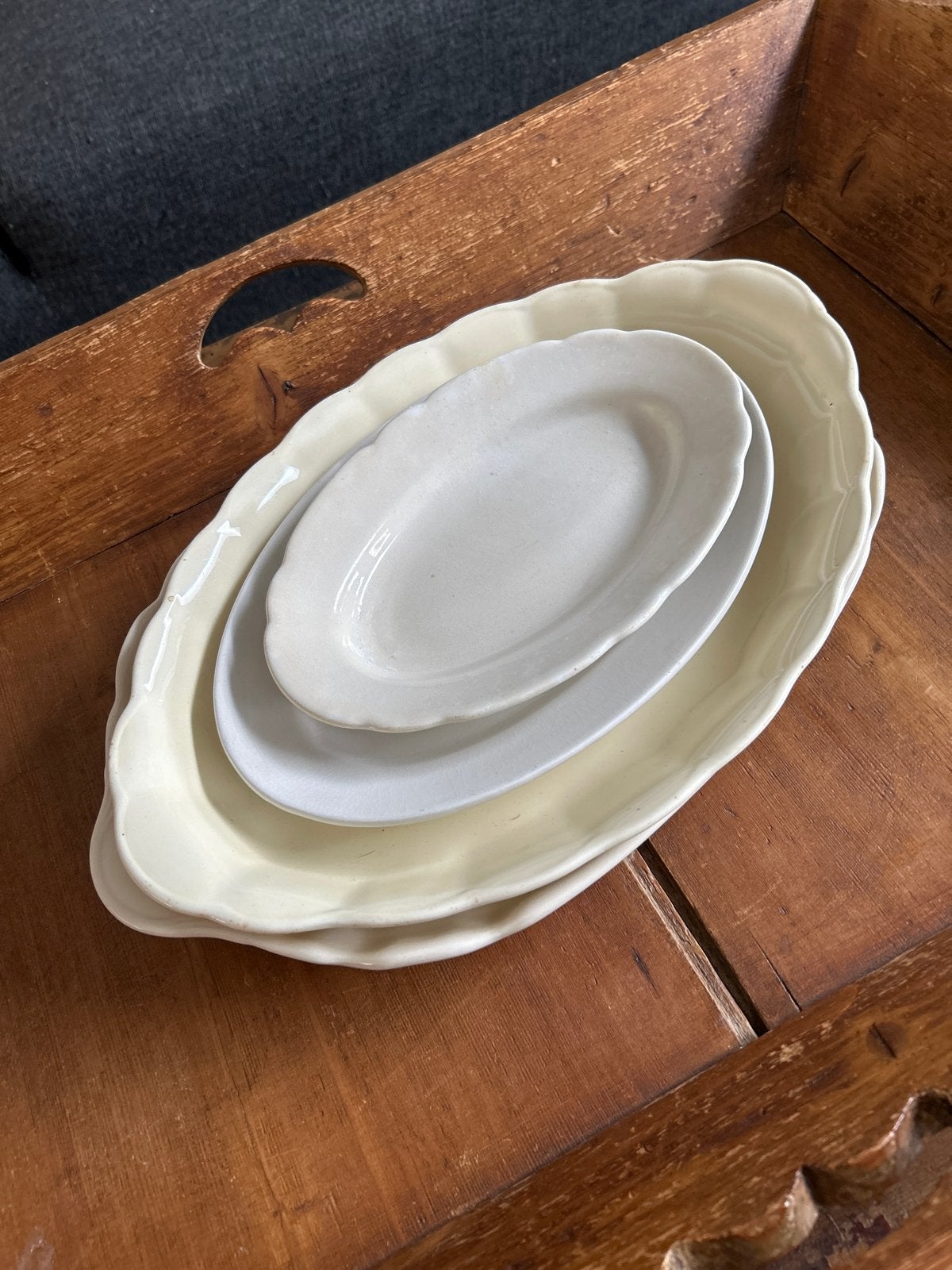 Lot van 4 beboterde Limburgse aardewerk schalen, Ophalen of Verzenden