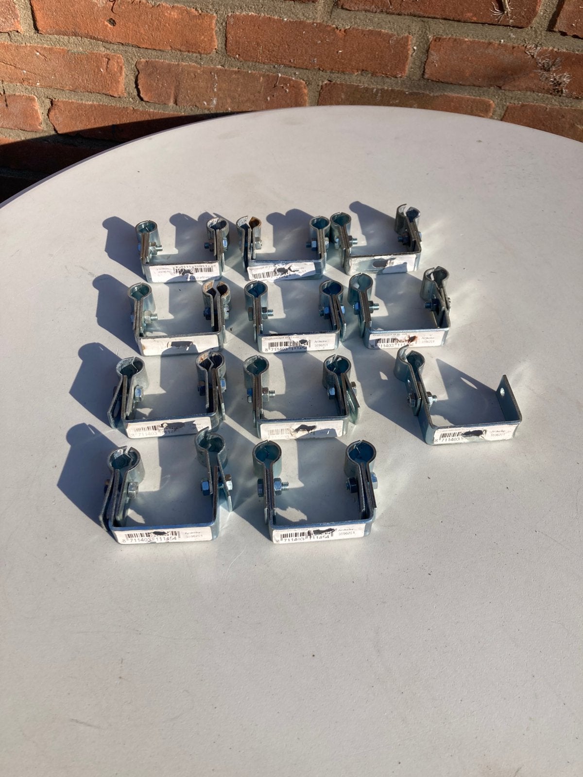 11 x duplo / leidingophang beugels 15mm, Ophalen of Verzenden, Zo goed als nieuw