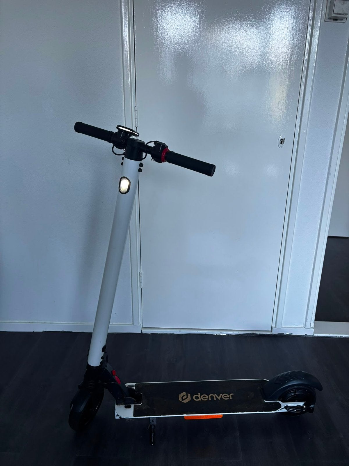 Denver SCO-80130 E-Scooter, Fietsen en Brommers, Steps, Ophalen, Zo goed als nieuw, Elektrische step (E-scooter)