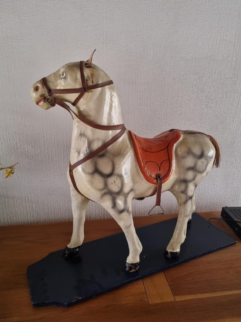 Antiek speelgoedpaard papier maché met leren tuigje, Antiek en Kunst, Curiosa en Brocante, Ophalen