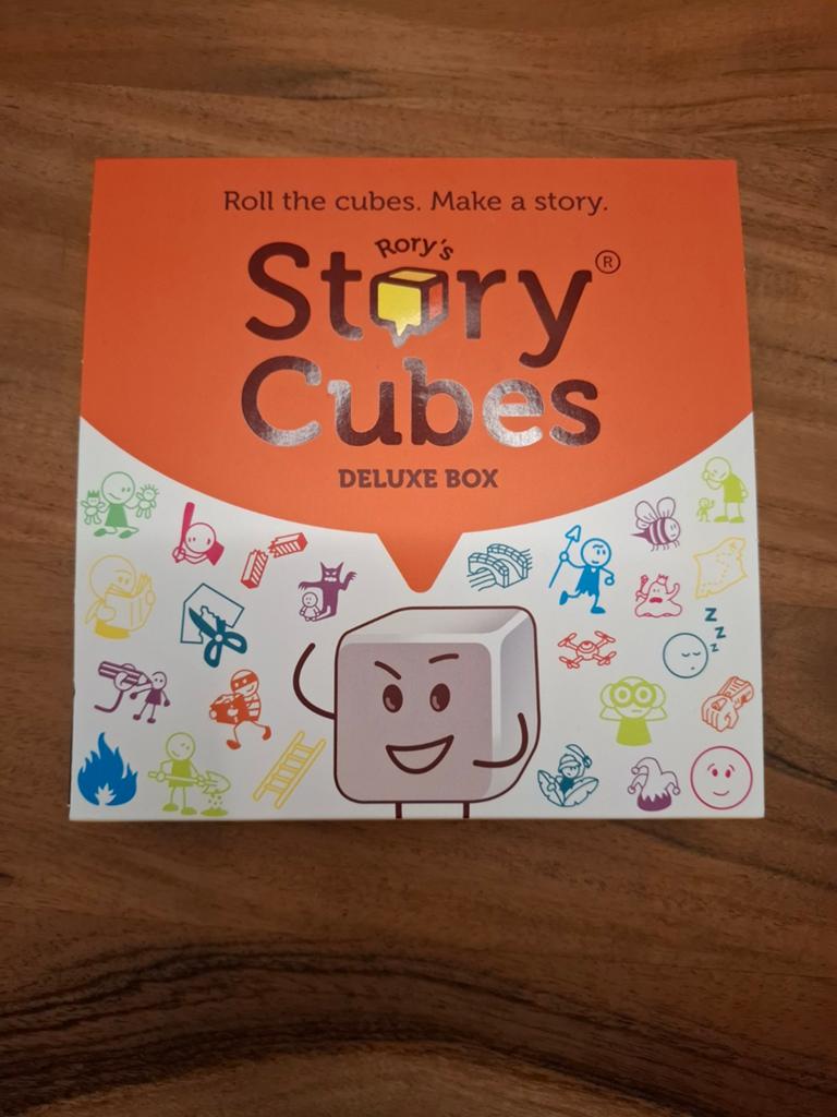 Rory's Story Cubes Deluxe Box - Verhalen Vertellen, Ophalen of Verzenden, Zo goed als nieuw, The Creativity Hub, Vijf spelers of meer