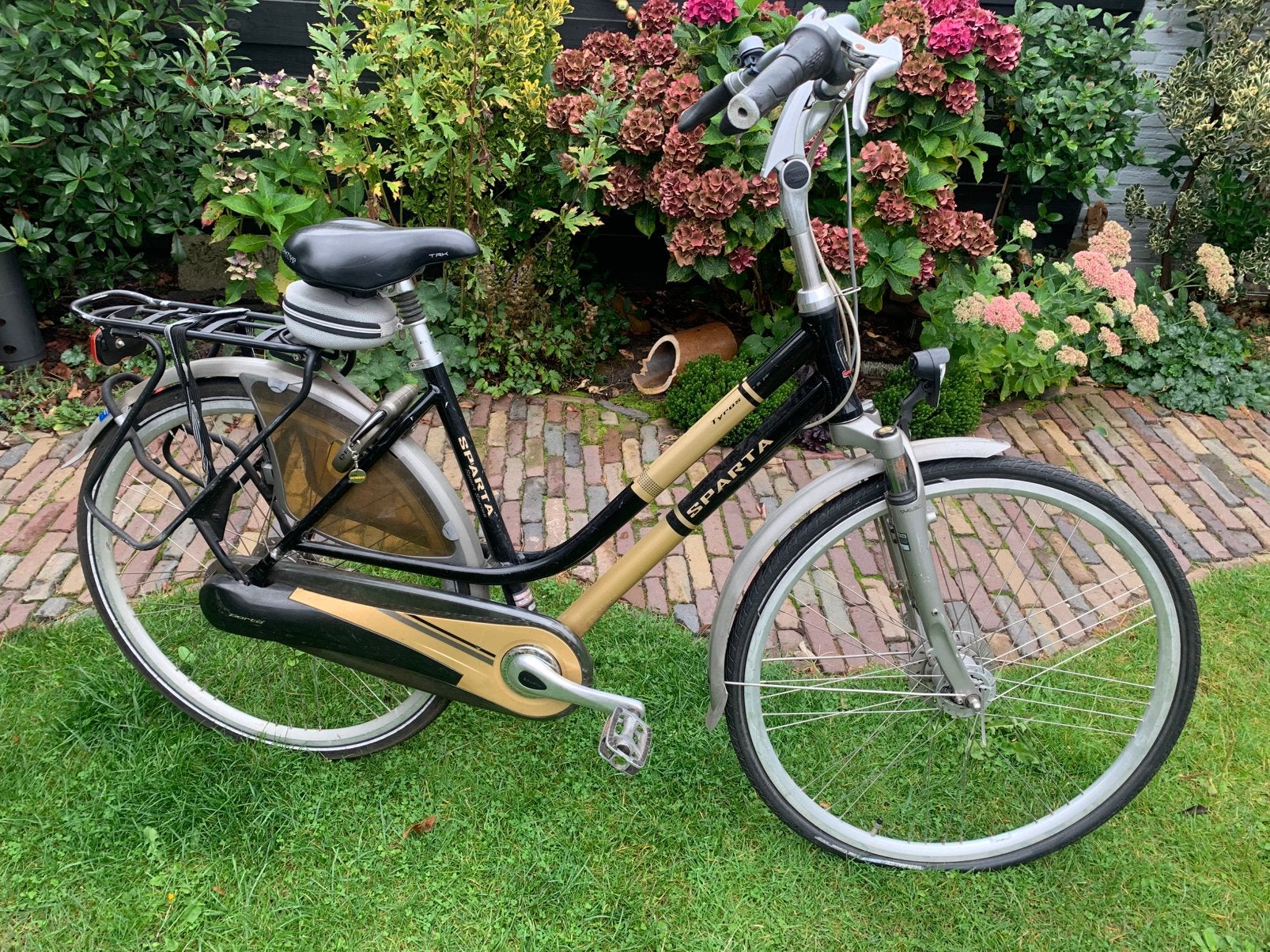 Damesfiets, Fietsen en Brommers, Fietsen | Dames | Damesfietsen, Ophalen of Verzenden, Zo goed als nieuw, Overige merken