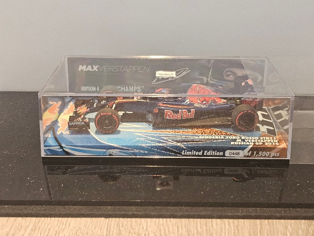 SALE: Toro Rosso STR11, M. Verstappen, GP Rusland '16. NIEUW, Hobby en Vrije tijd, Modelauto's | 1:43, Ophalen of Verzenden, Nieuw