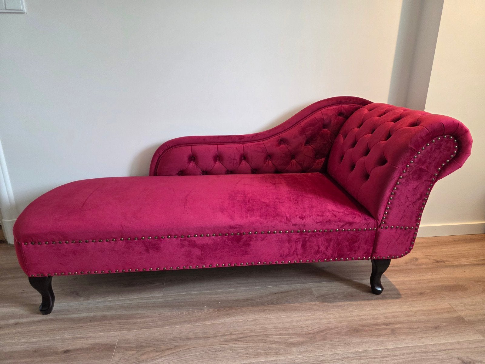 Chaise longues wijnrood, Huis en Inrichting, Banken | Sofa's en Chaises Longues, Ophalen, Zo goed als nieuw, Stof