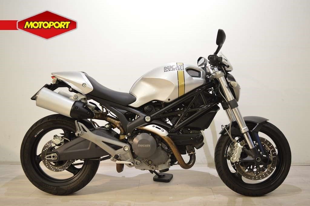 Ducati MONSTER 696 + (bj 2008), Bedrijf, Distributeur@ducati.fr, DUCATI WEST EUROPE SAS, 390, rue d' Estienne d'Orves
92701  COLOMBES CEDEX, FR