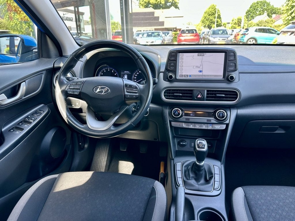 Hyundai KONA 1.0T Essence Navi Camera Cruise Krell audio, Voorwielaandrijving, Gebruikt, Euro 6, Blauw