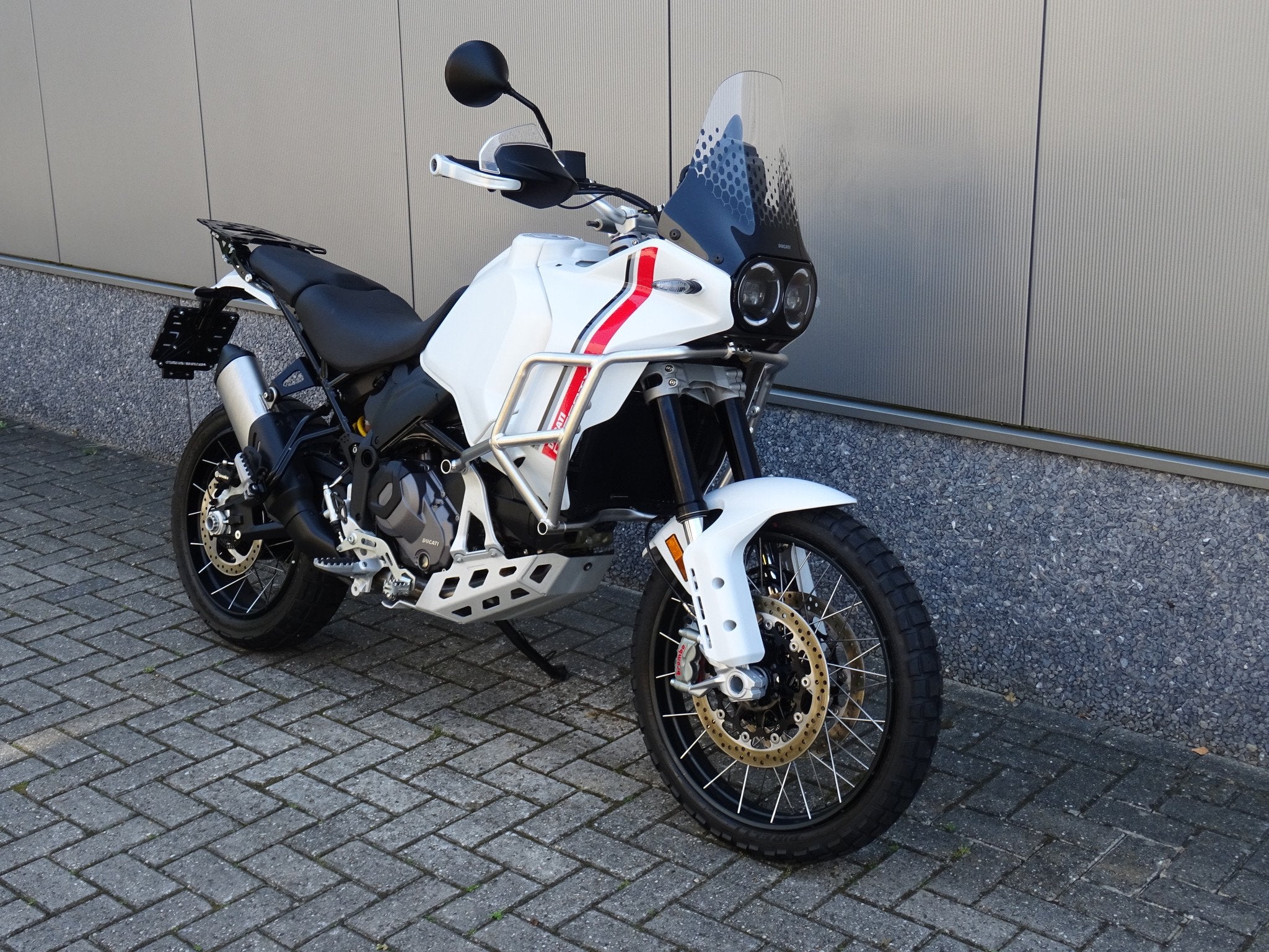 Ducati DESERT X (bj 2022), Motoren, Motoren | Ducati, 950 cc, Bedrijf, Toermotor