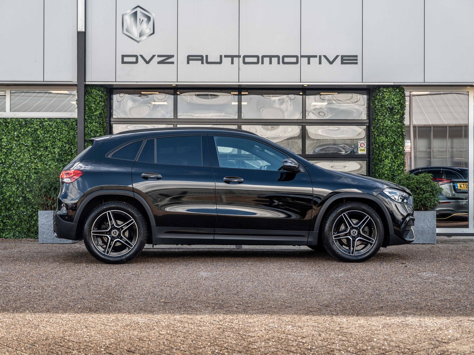 Mercedes-Benz GLA-klasse 200 Premium AMG-Line | Night Pack |, Dealer onderhouden, 15 km/l, Zwart, 4 cilinders