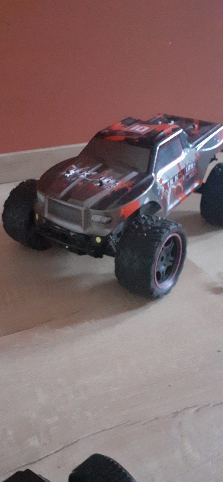bestuurbare auto met accu, Gebruikt