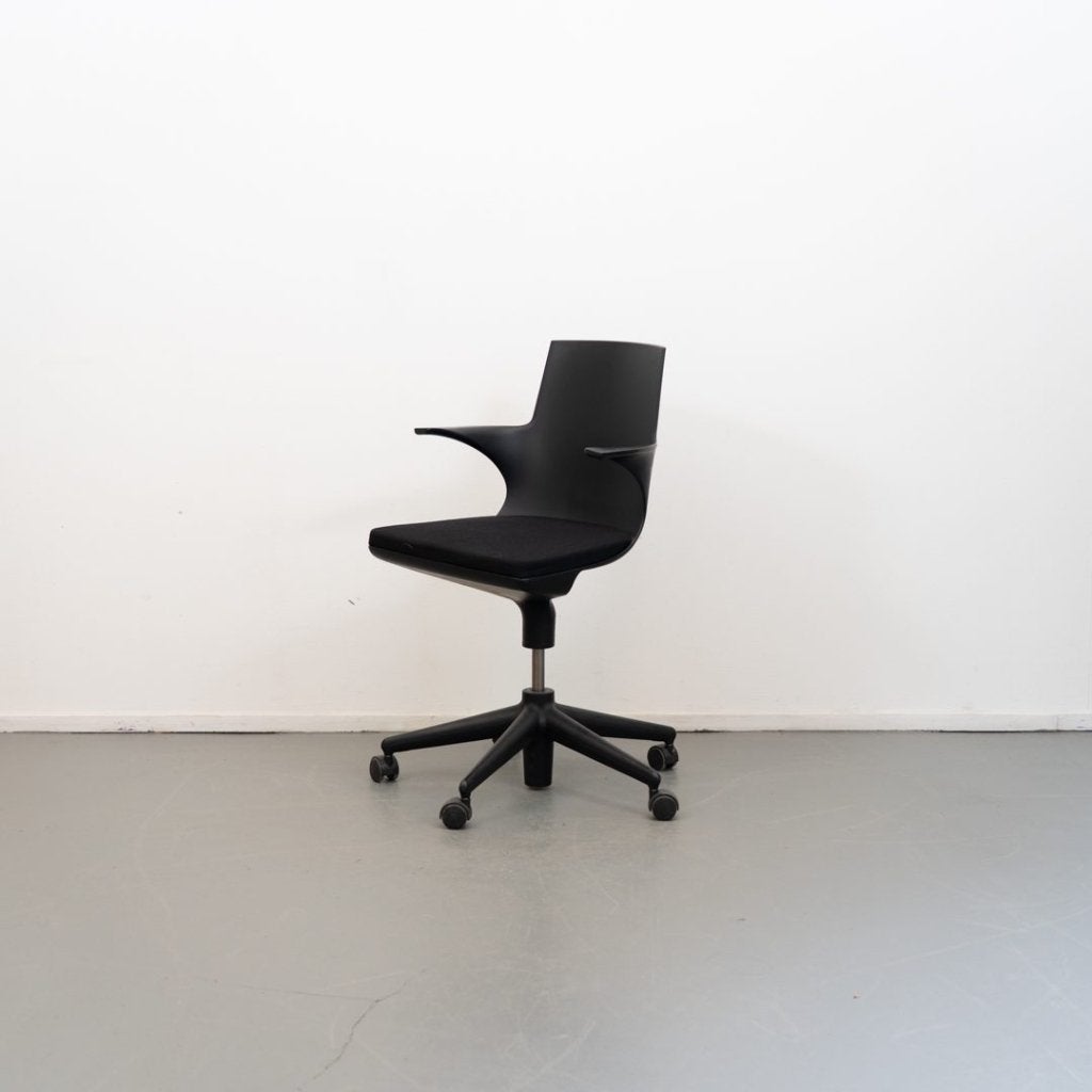 Kartell Spoon Bureaustoel Zwart, Niet ingevuld, Zo goed als nieuw, Niet ingevuld, Niet ingevuld