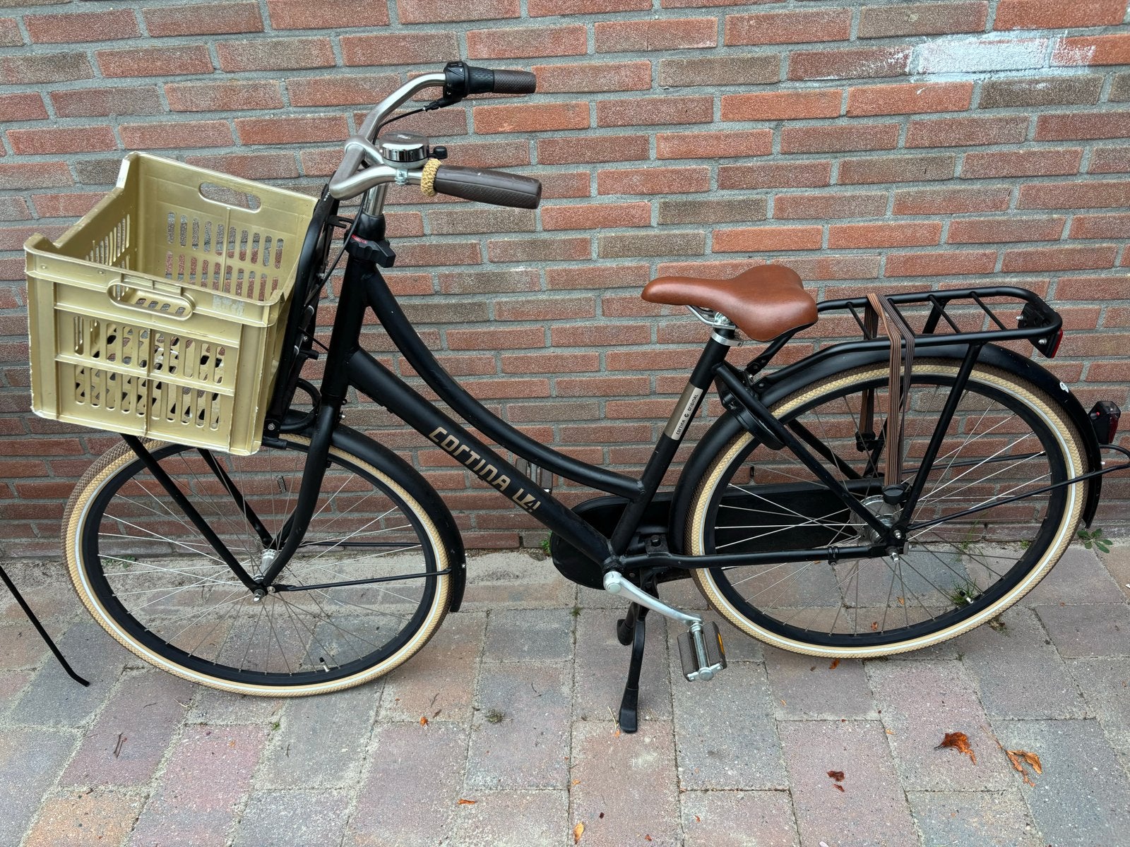 Cortina u4 transportfiets met krat en 7 versnellingen, Fietsen en Brommers, Terugtraprem, 47 tot 50 cm, Versnellingen, Zo goed als nieuw