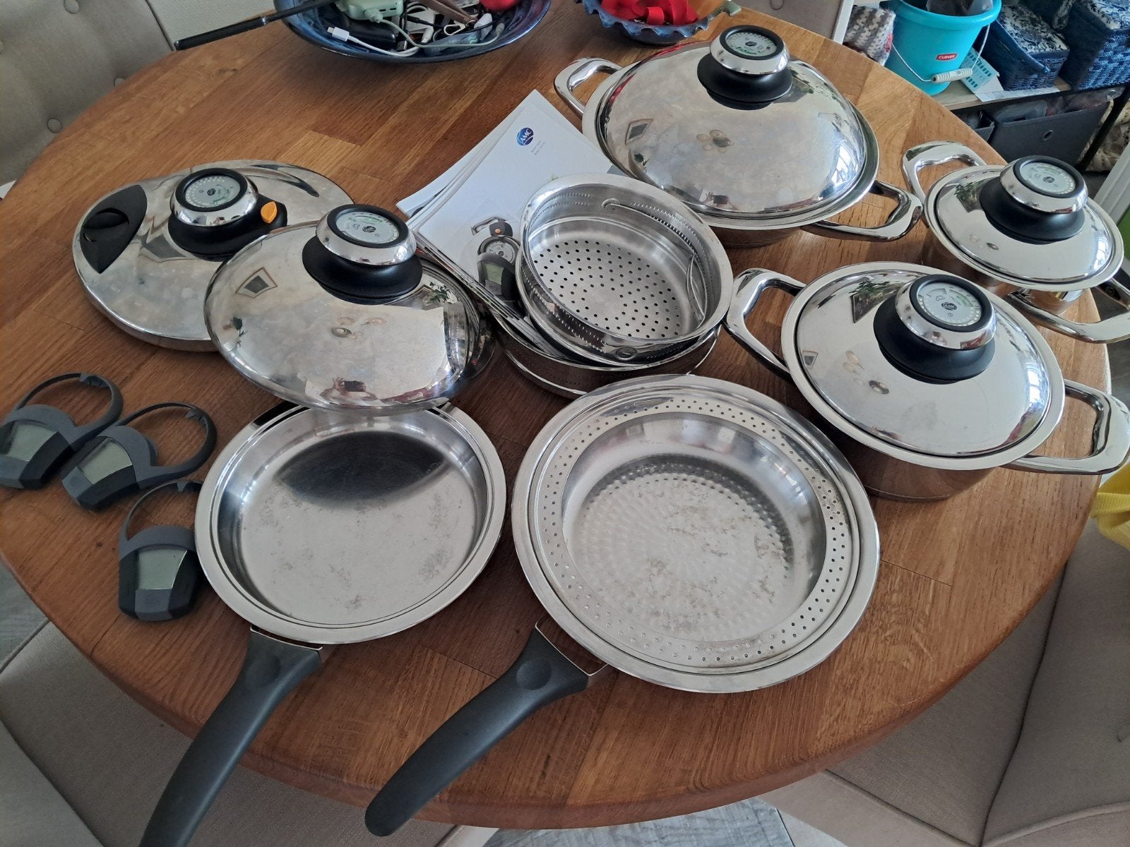 Complete RVS Pannenset met Thermostaatdeksels, Ophalen of Verzenden, Gebruikt, Rvs, Pannenset