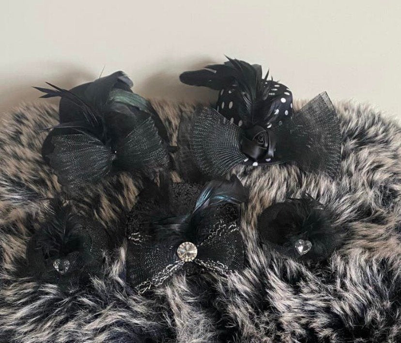 Poppen hoedjes / zwart, Verzamelen, Poppen, Verzenden, Nieuw, Accessoires