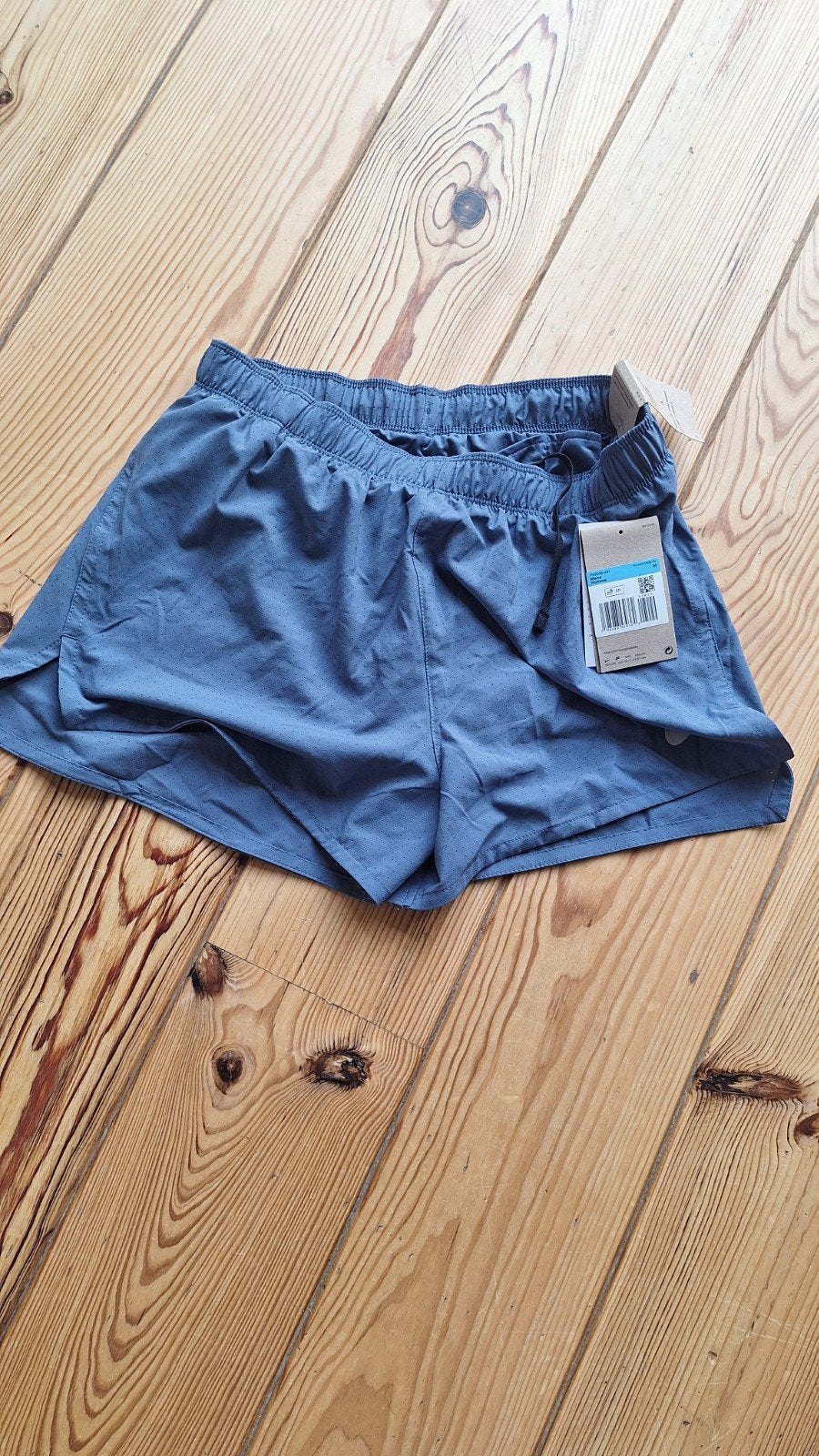 Tas met kleren, Ophalen, Gedragen
