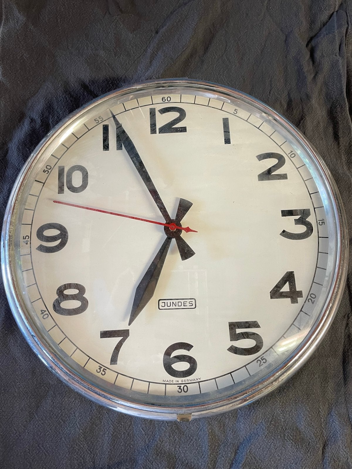 Vintage Jundes Wandklok - Made in Germany, Antiek en Kunst, Antiek | Klokken, Ophalen