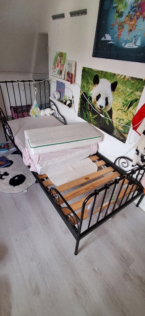 Gratis kinderbed, Kinderen en Baby's, Kinderkamer | Bedden, Ophalen, Gebruikt, 70 tot 85 cm, Lattenbodem
