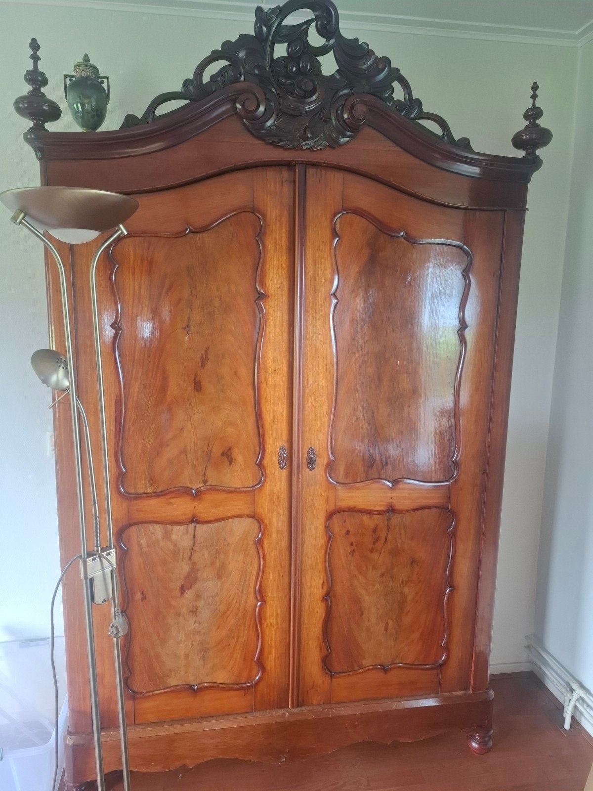 Kast, Antiek en Kunst, Ophalen