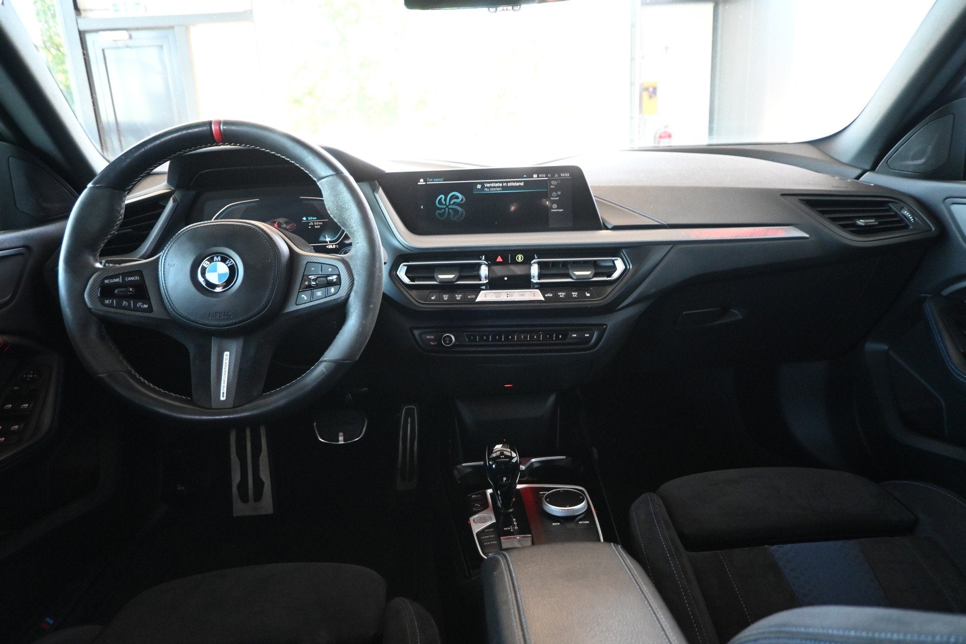 BMW 2 Serie Gran Coupé 218i Business Edition M-Pakket Sport, Dealer onderhouden, 136 pk, Gebruikt, 1350 kg