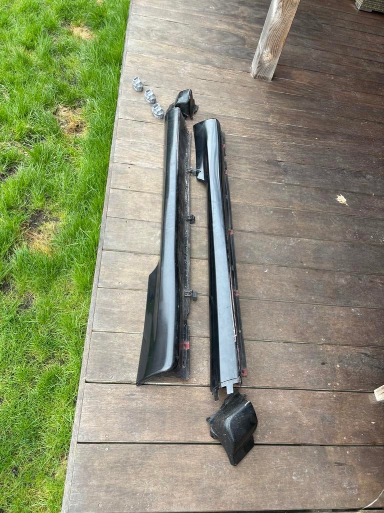 Side skirts opel corsa d, Ophalen