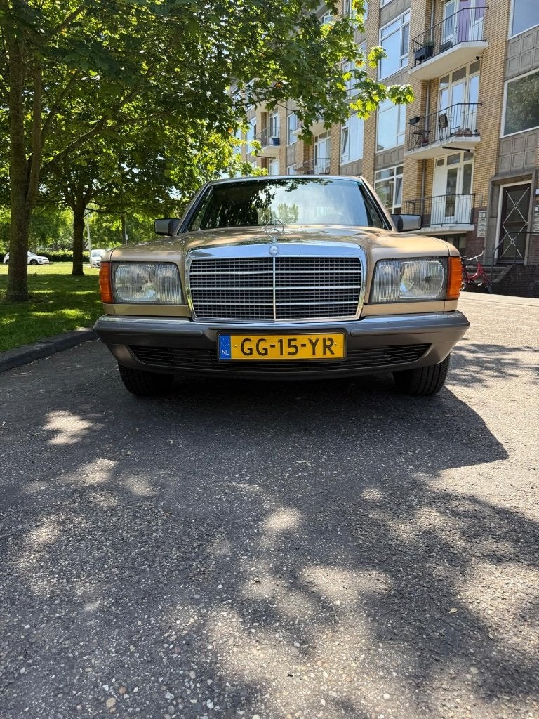 Mercedes S280 1980, Auto's, Automaat, Stof, 156 pk, Beige