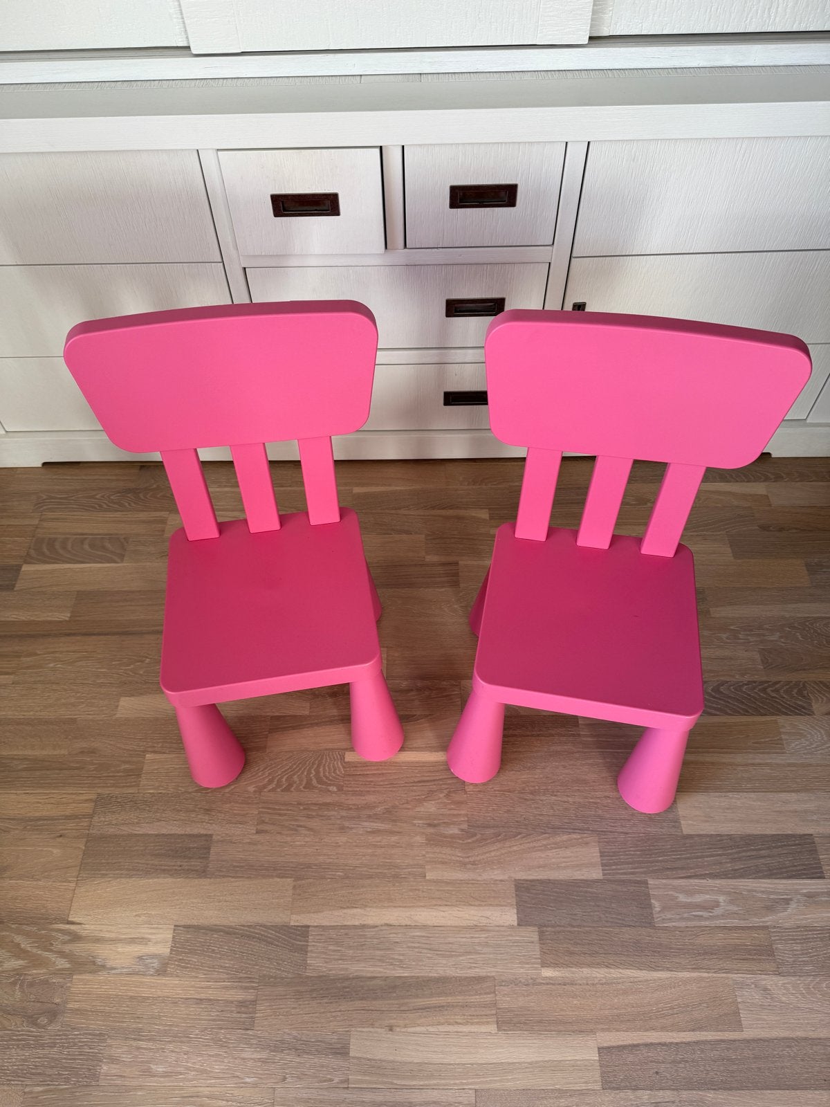 Twee roze IKEA kinderstoeltjes, Ophalen, Gebruikt, Overige typen