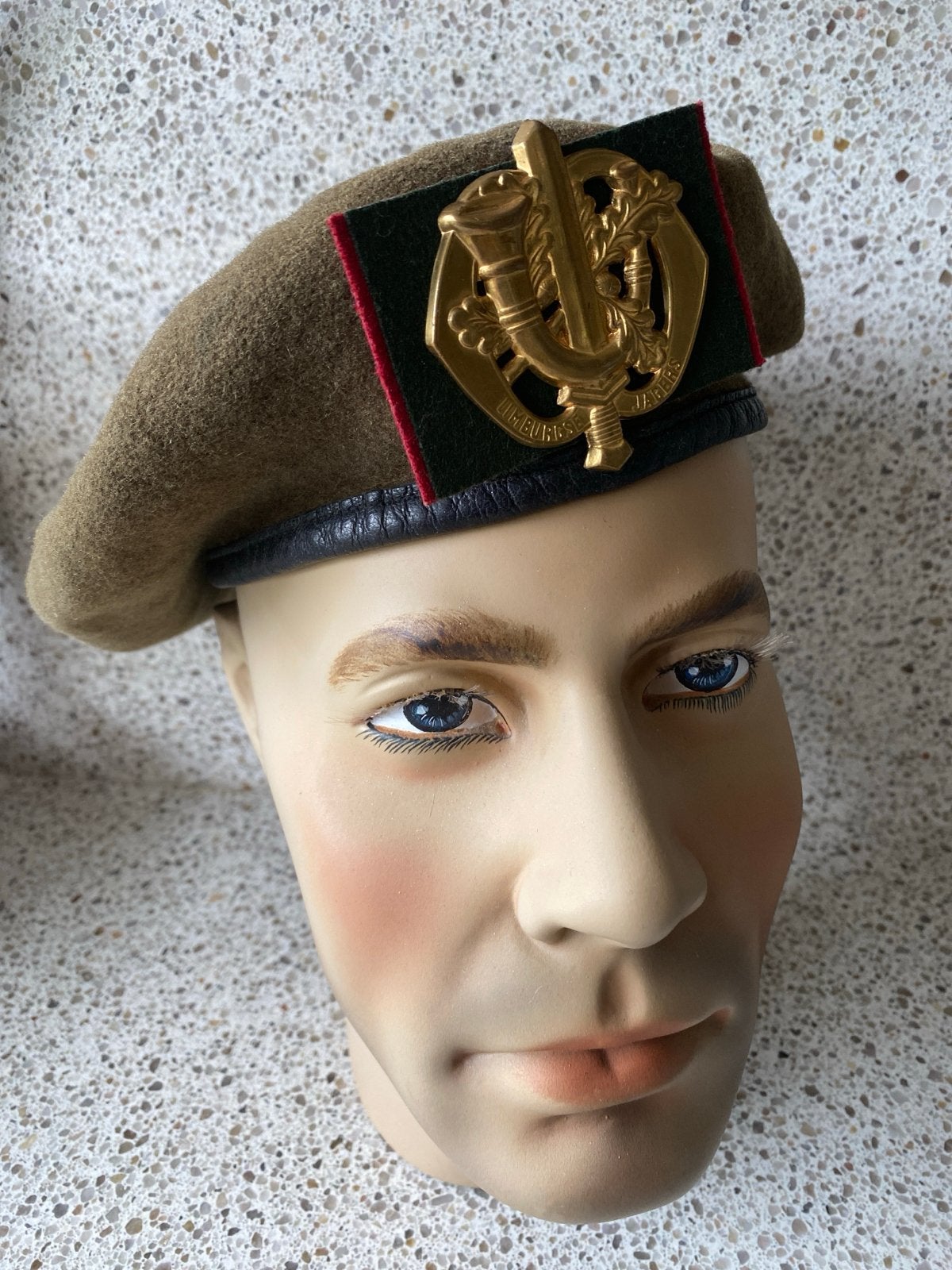 Baret de LIMBURGSE JAGERS JEMAINTIENDRAI, Ophalen of Verzenden