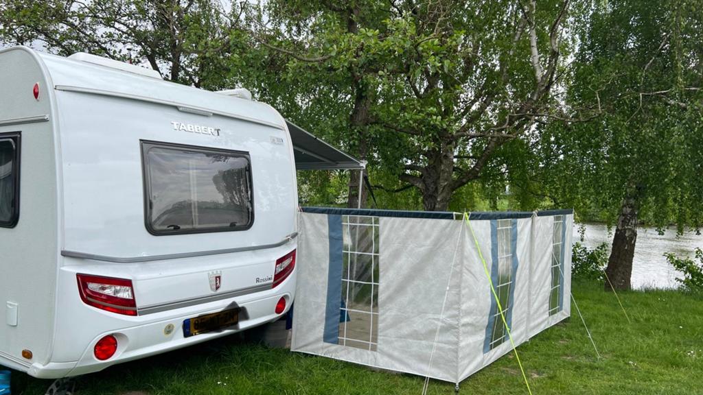 Windscherm met ramen, Caravans en Kamperen, Ophalen, Gebruikt