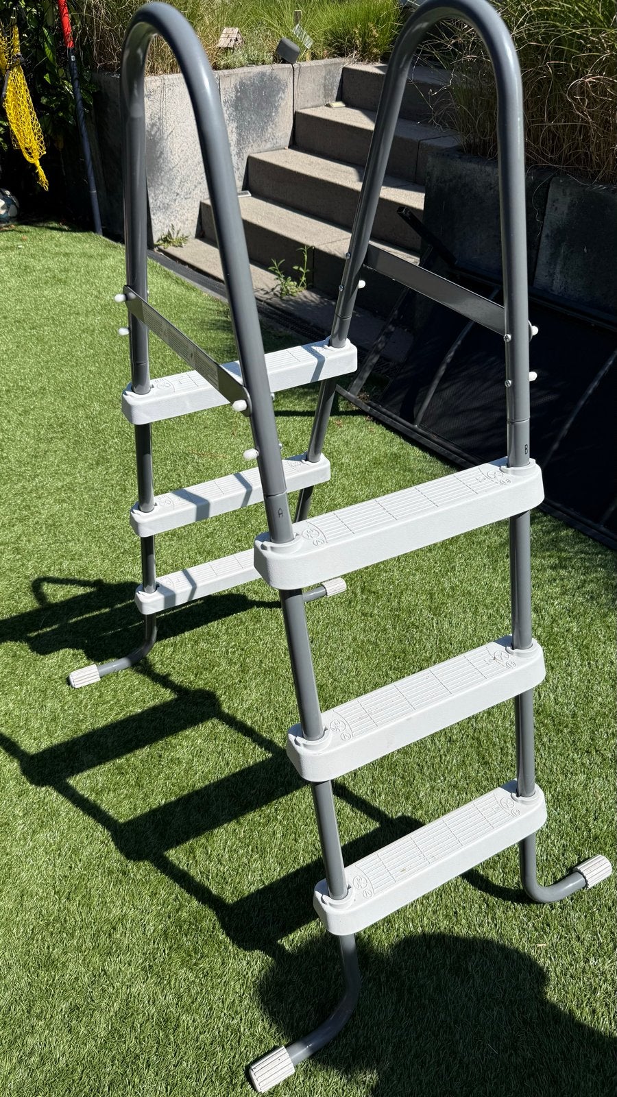 Zwembad trap - GRATIS AFHALEN, Tuin en Terras, Zwembad-toebehoren, Ophalen, Zo goed als nieuw, Ladder