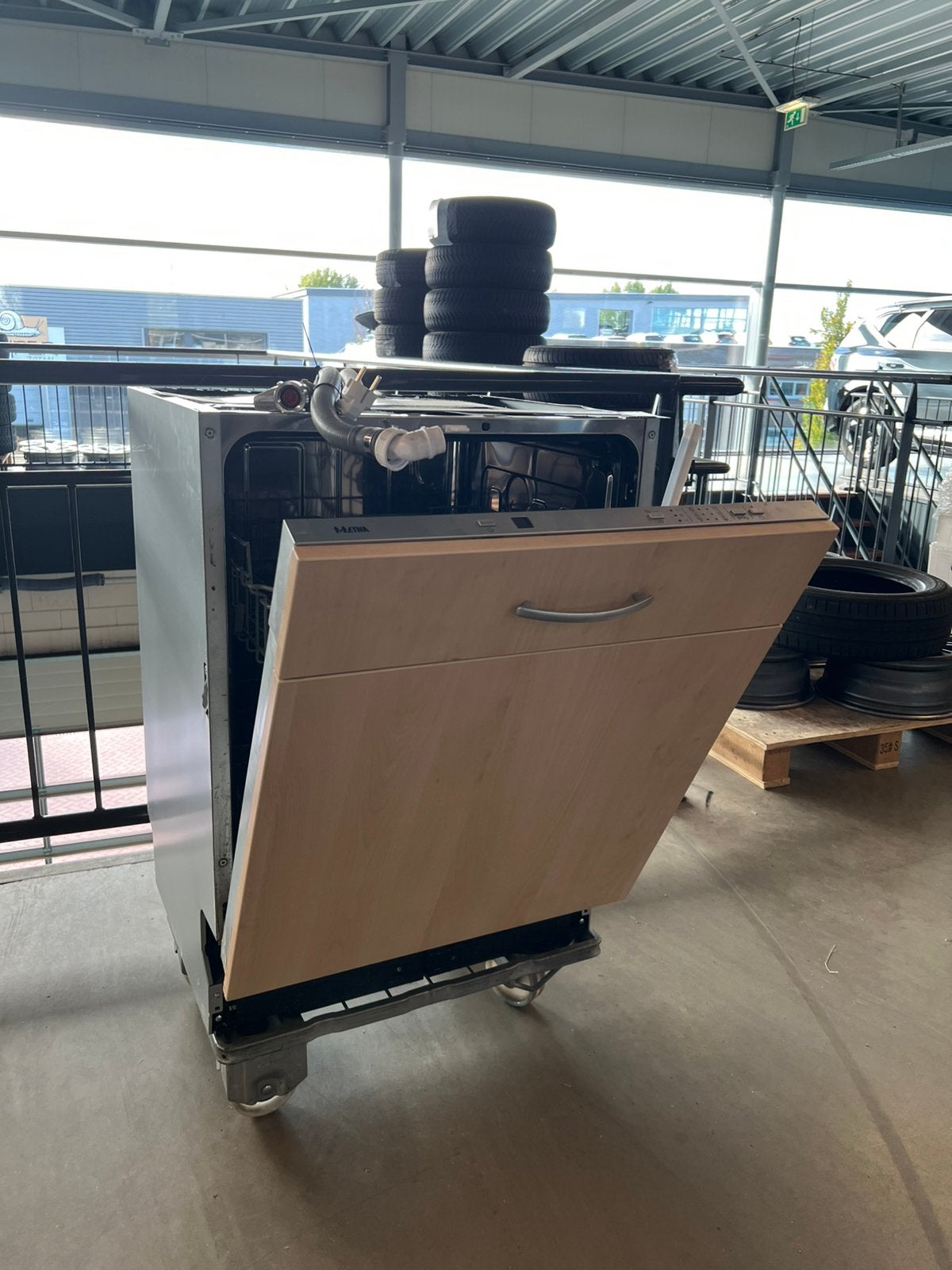Etna IPX1 inbouw vaatwasmachine. TEAB, Ophalen, Zo goed als nieuw, Inbouw, Minder dan 85 cm