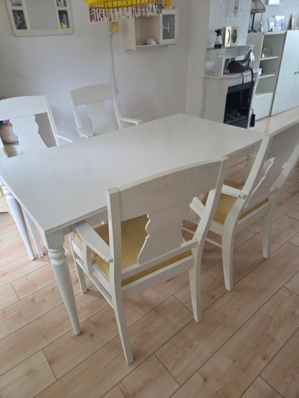Foto 7 van IKEA Ingatorp uitschuifbare eettafel met 4 stoelen