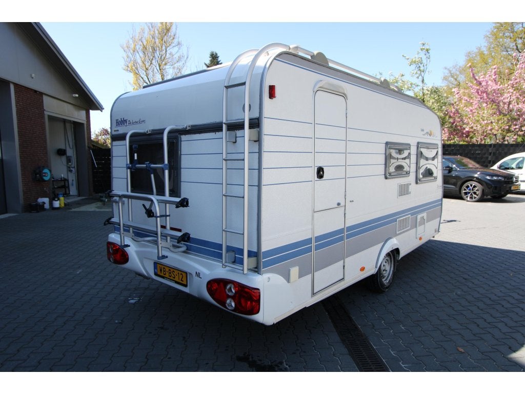 Hobby De luxe Easy 440 SF Voortent-Fietsenrek-2001, Hobby, Bedrijf, 750 - 1000 kg, Ringverwarming