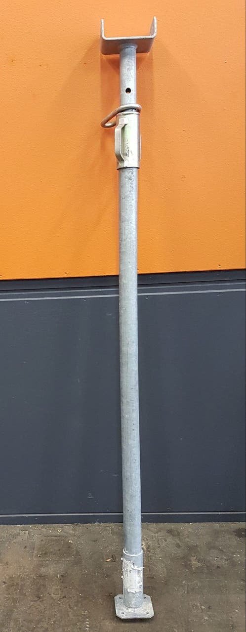 4 schroefstempels/bouwstempels/stutpalen/stutstempels, Doe-het-zelf en Verbouw, Ophalen, Zo goed als nieuw, Overige typen, 2 tot 5 meter