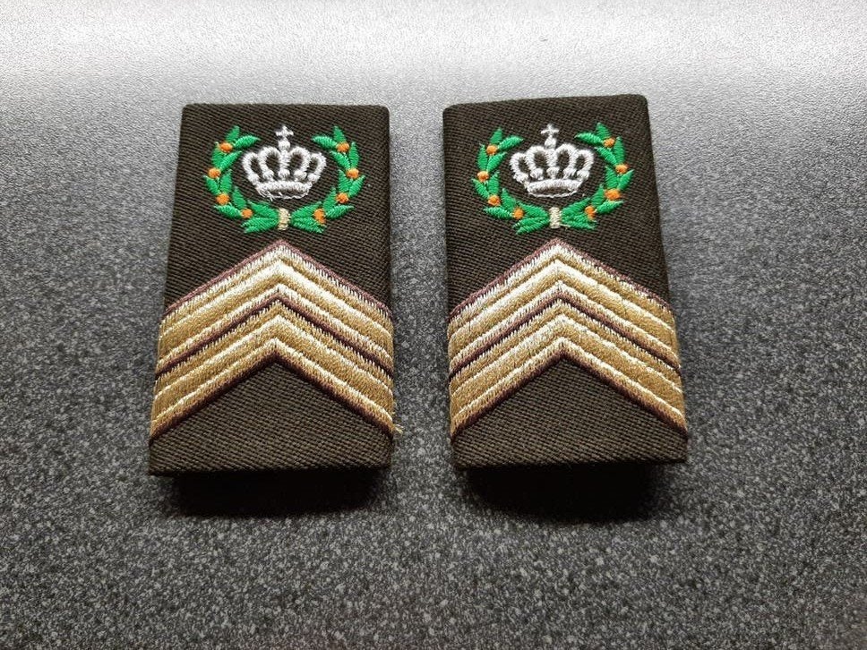 C.S.M.   -  Compagnie   Sergeant Majoor/ schouder set KL., Verzamelen, Militaria | Algemeen, Ophalen of Verzenden, Landmacht, Nederland
