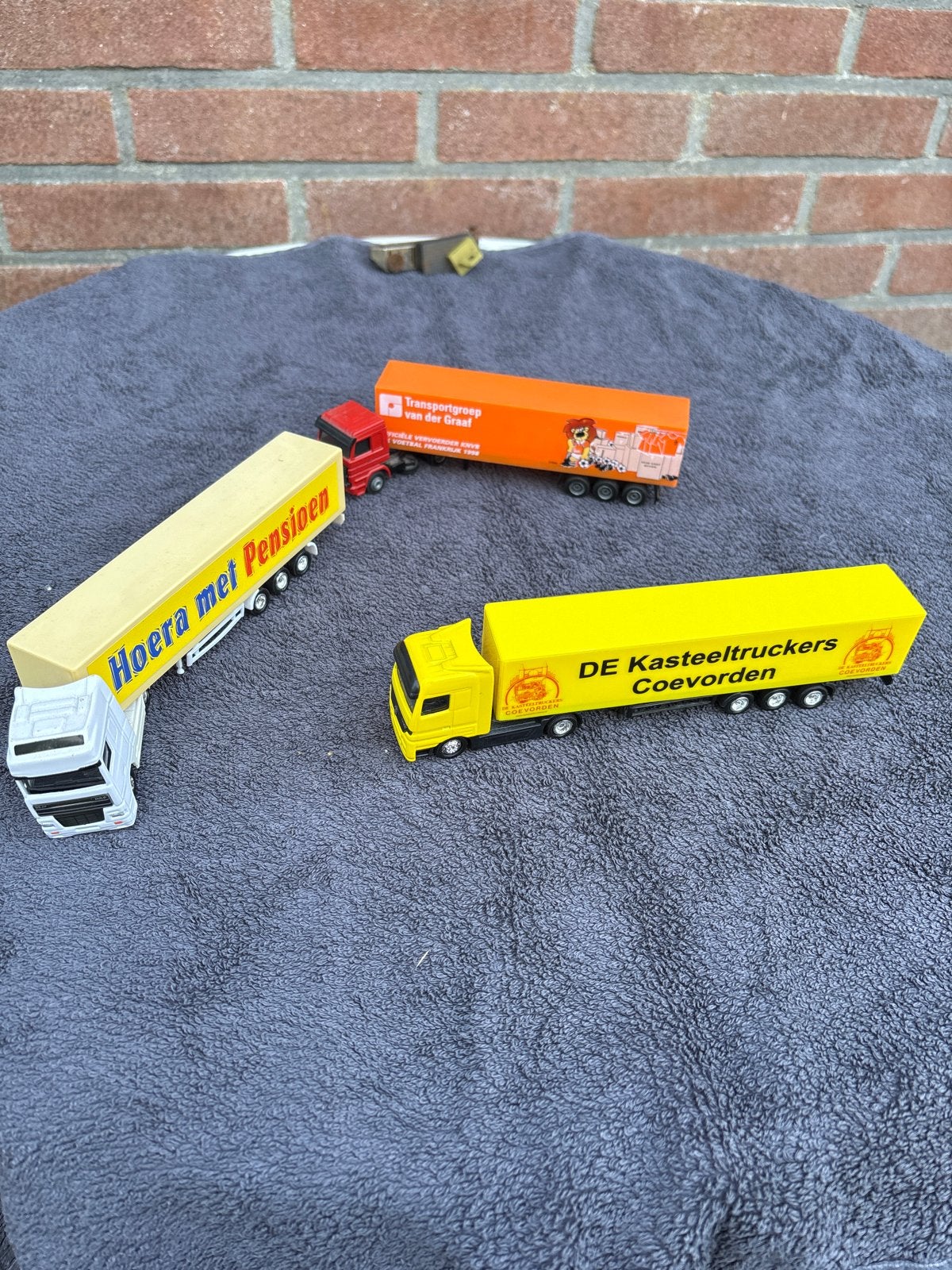 Set van 3 miniatuur vrachtwagens, Ophalen of Verzenden, Gebruikt