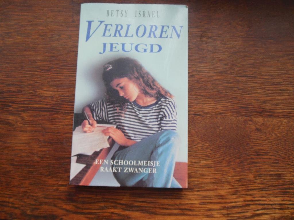 Verloren jeugd door Betsy Israel, Verzenden, Zo goed als nieuw