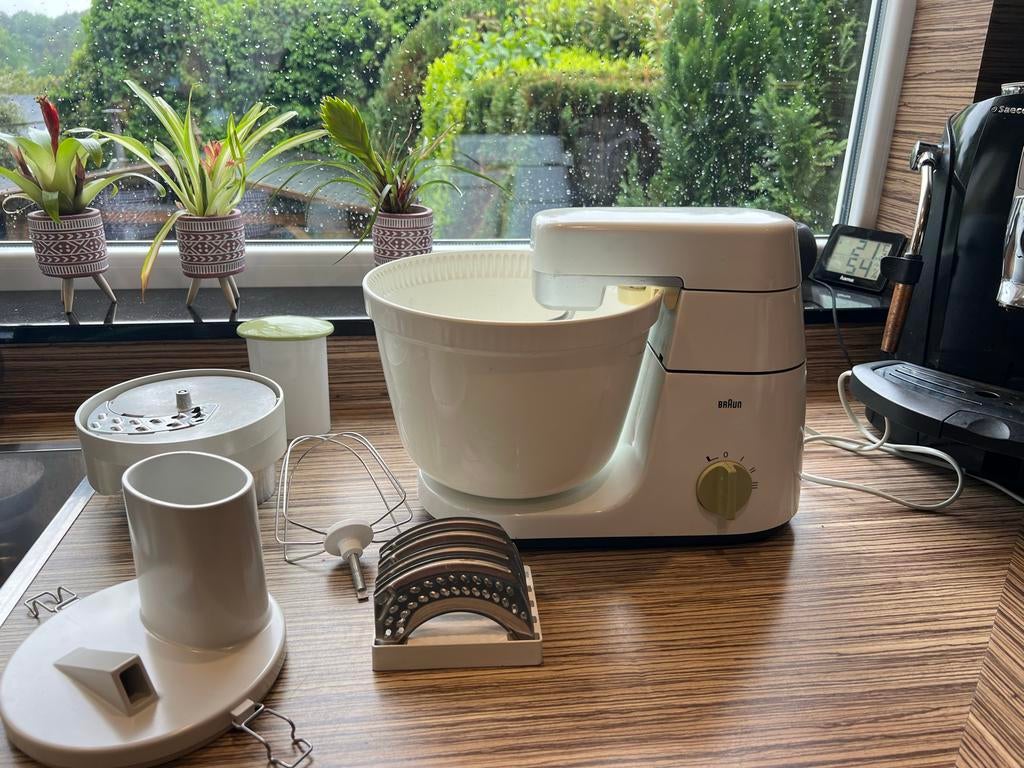 Braun Keukenmachine Mixer KM 32 - Compleet & Werkzaam, 2 tot 3 liter, Ophalen of Verzenden, Gebruikt, 3 snelheden of meer