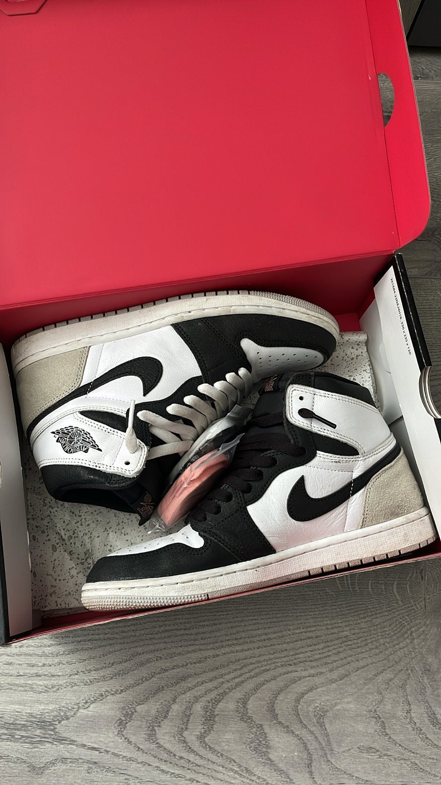 Jordan 1 High Hazel size 42, Ophalen of Verzenden, Gedragen, Zwart, Sneakers of Gympen