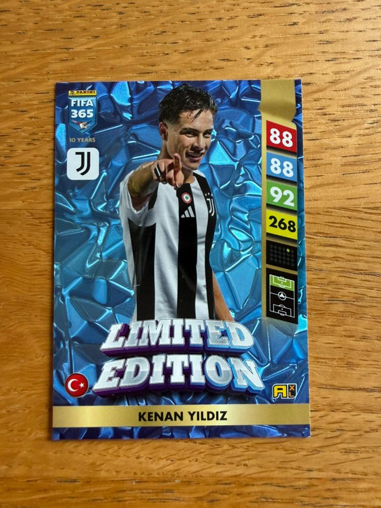 Fifa 365 voetbal kaart Kenan Yildiz Limited edition, Ophalen of Verzenden, Nieuw