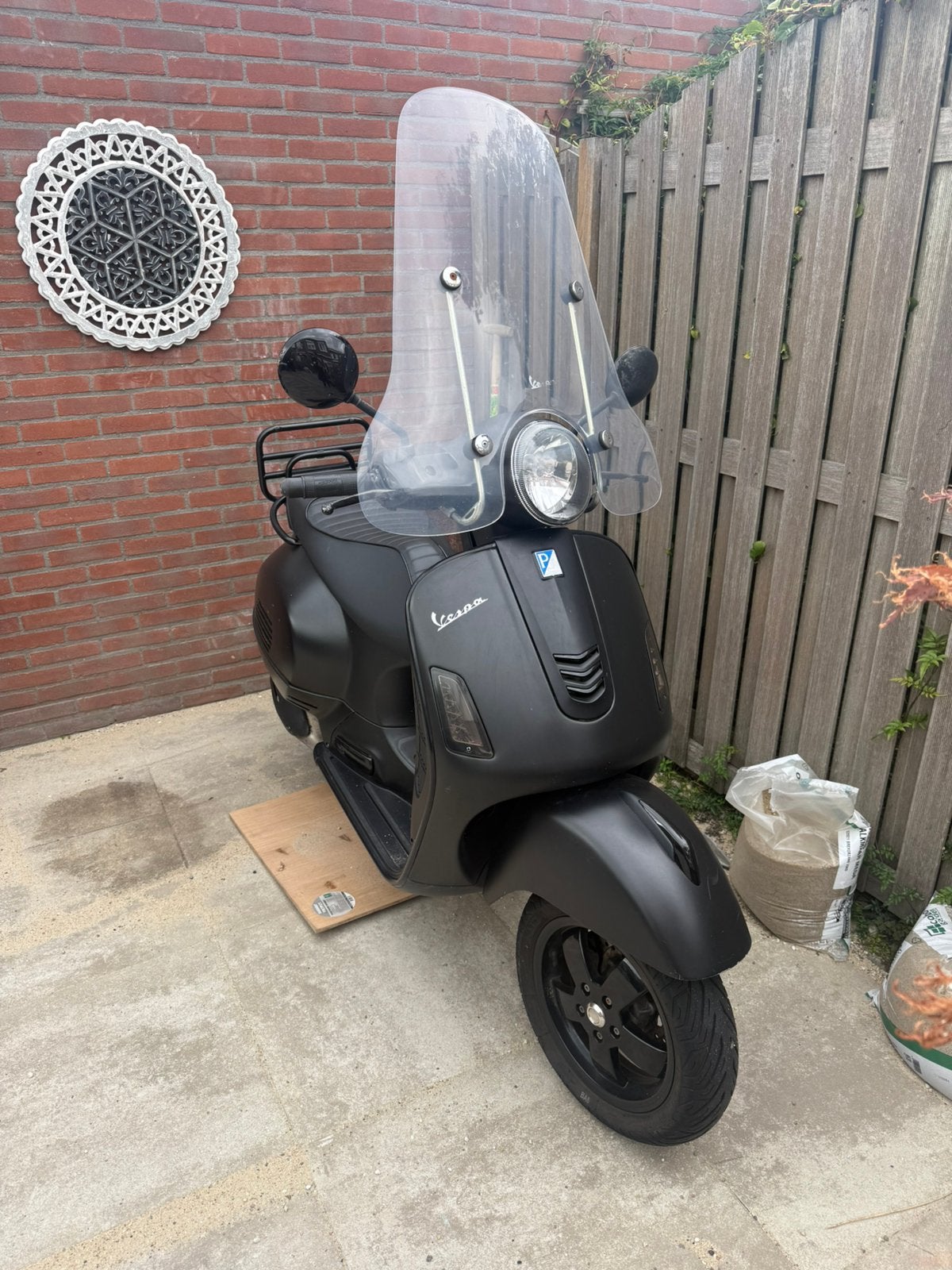 Vespa gts300, Ophalen of Verzenden, Gebruikt, Benzine