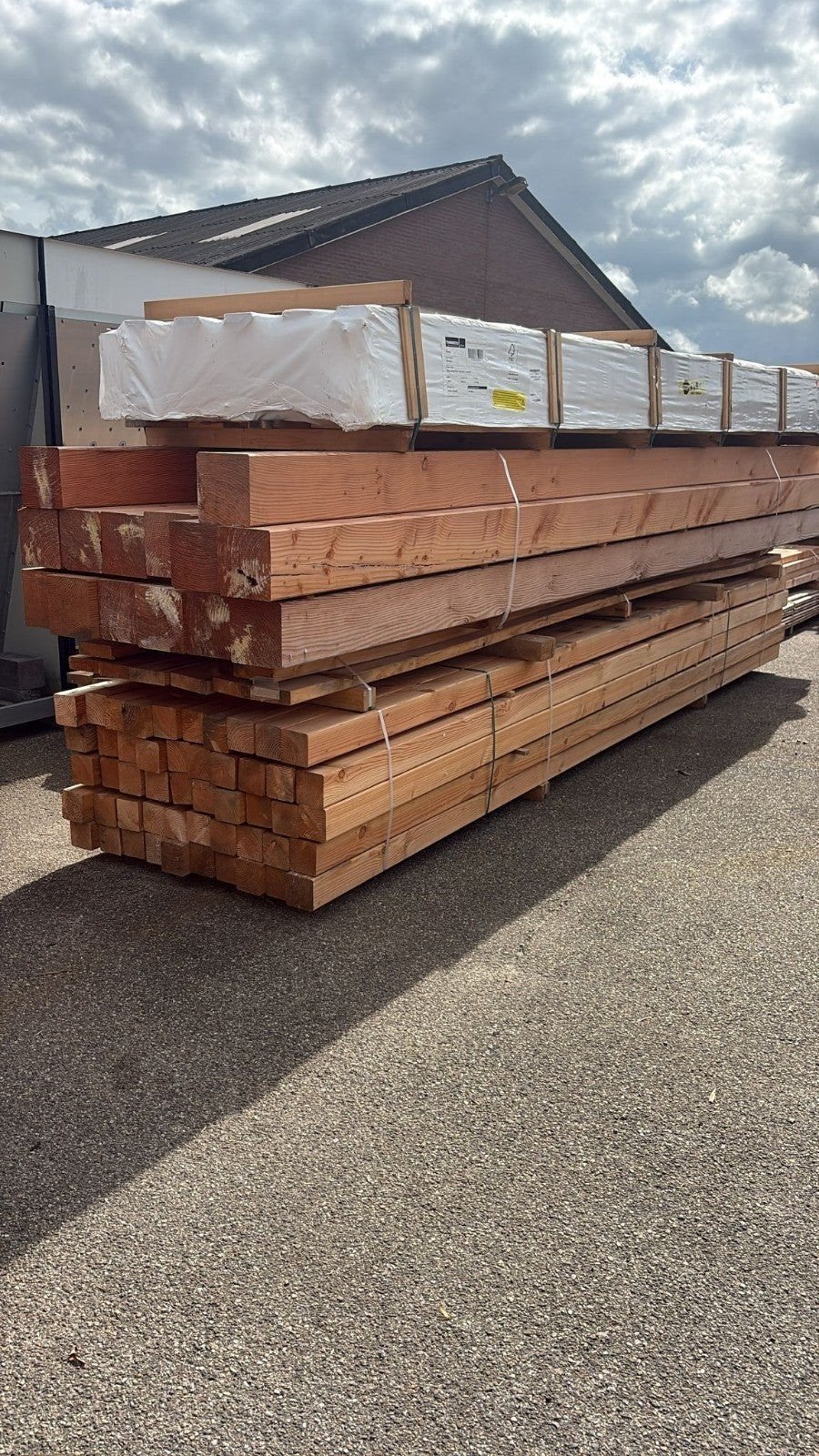 Nieuwe Douglas Palen 11x11 cm x 5 mtr - Glad Geschaafd, Ophalen