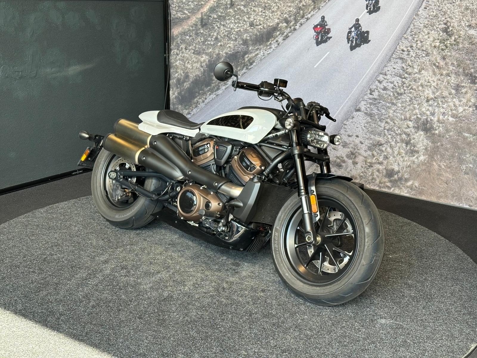 Harley-Davidson SPORTSTER S RH1250S (bj 2022), Laan van Vredenoord 33
2289 DA  RIJSWIJK, NL, Bedrijf, Overig, Sales@harleydavidsonrotterdam.nl