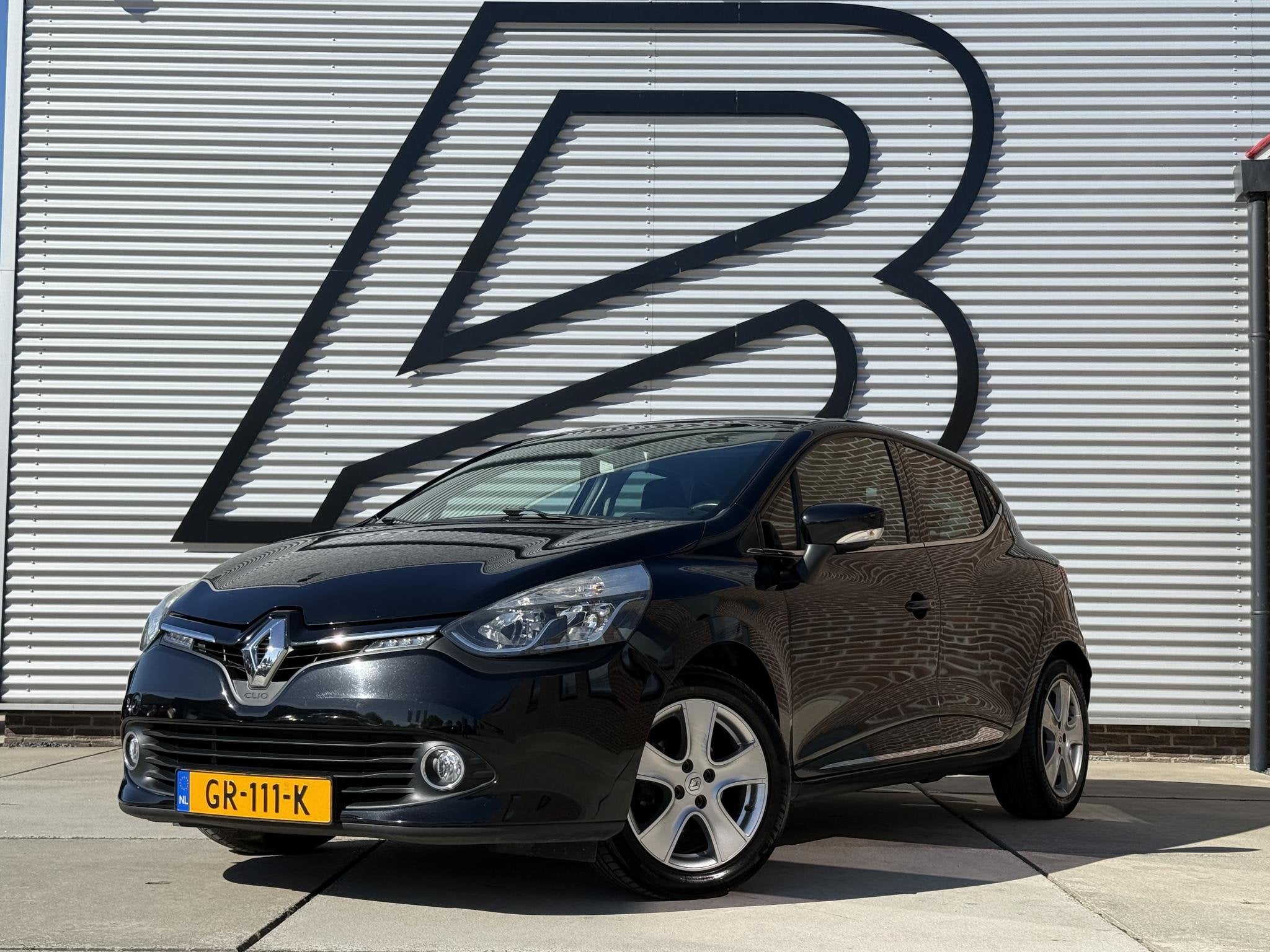 Renault Clio 1.5 dCi ECO Dynamique R-Link |Navi|Pano|Camera|, Auto's, Voorwielaandrijving, Stof, Gebruikt, 4 cilinders