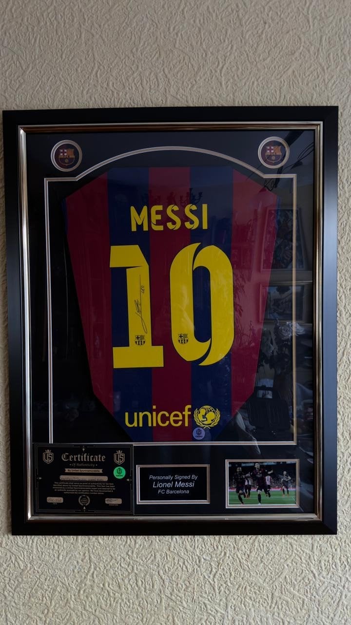 Gesigneerd Lionel Messi shirt met COA, Ophalen of Verzenden, Zo goed als nieuw, Buitenlandse clubs, Shirt