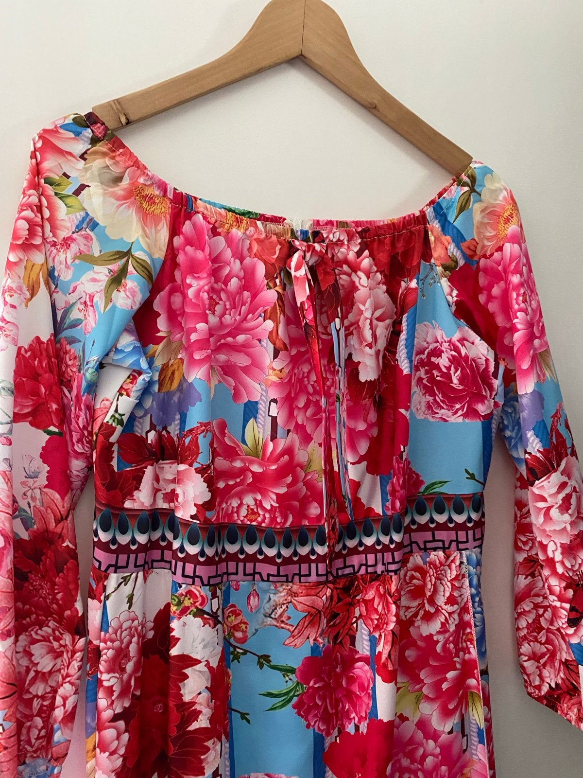 Off-shoulder bloemenjurk maat M, Maat 38/40 (M), Ophalen of Verzenden, Zo goed als nieuw, Roze
