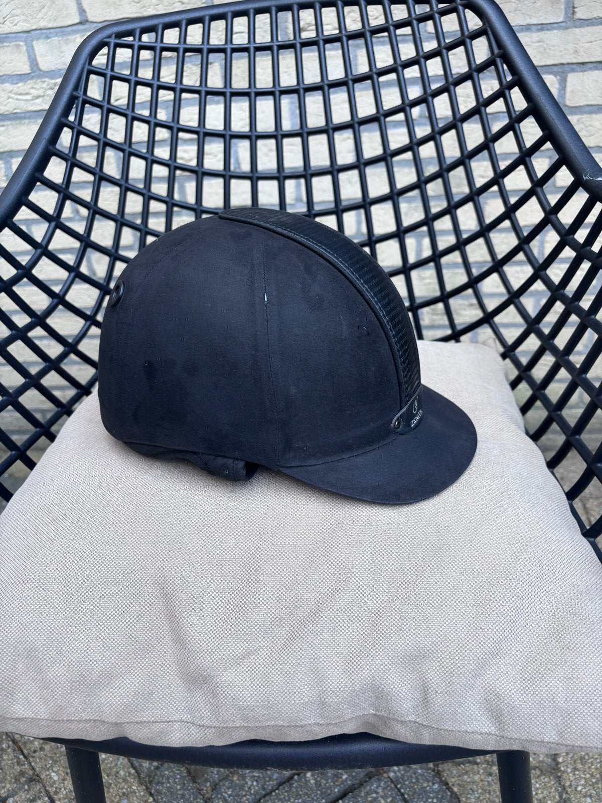 Zwarte cap, Ophalen