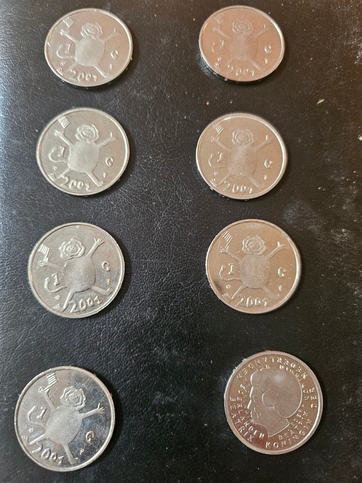 8x Nederlandse 1 guldenmunten Koningin Beatrix 2001, Ophalen of Verzenden, Koningin Beatrix